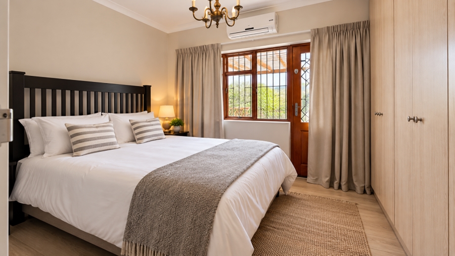 4 Bedroom Property for Sale in Bertville Western Cape